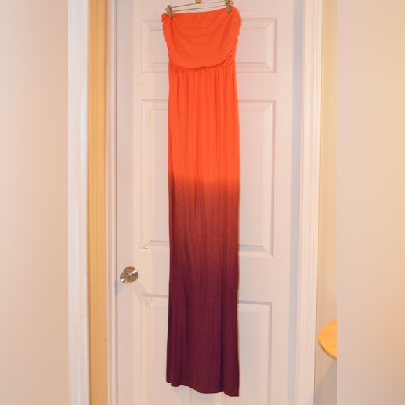 Old Navy Maxi Dress Women’s Maternity ombre Maxi Dress Size Small - Picture 5 of 8